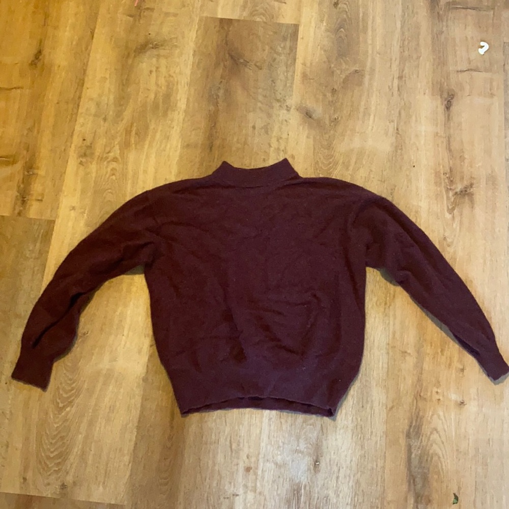 Maroon Courtenay Cashmere Turtle neck